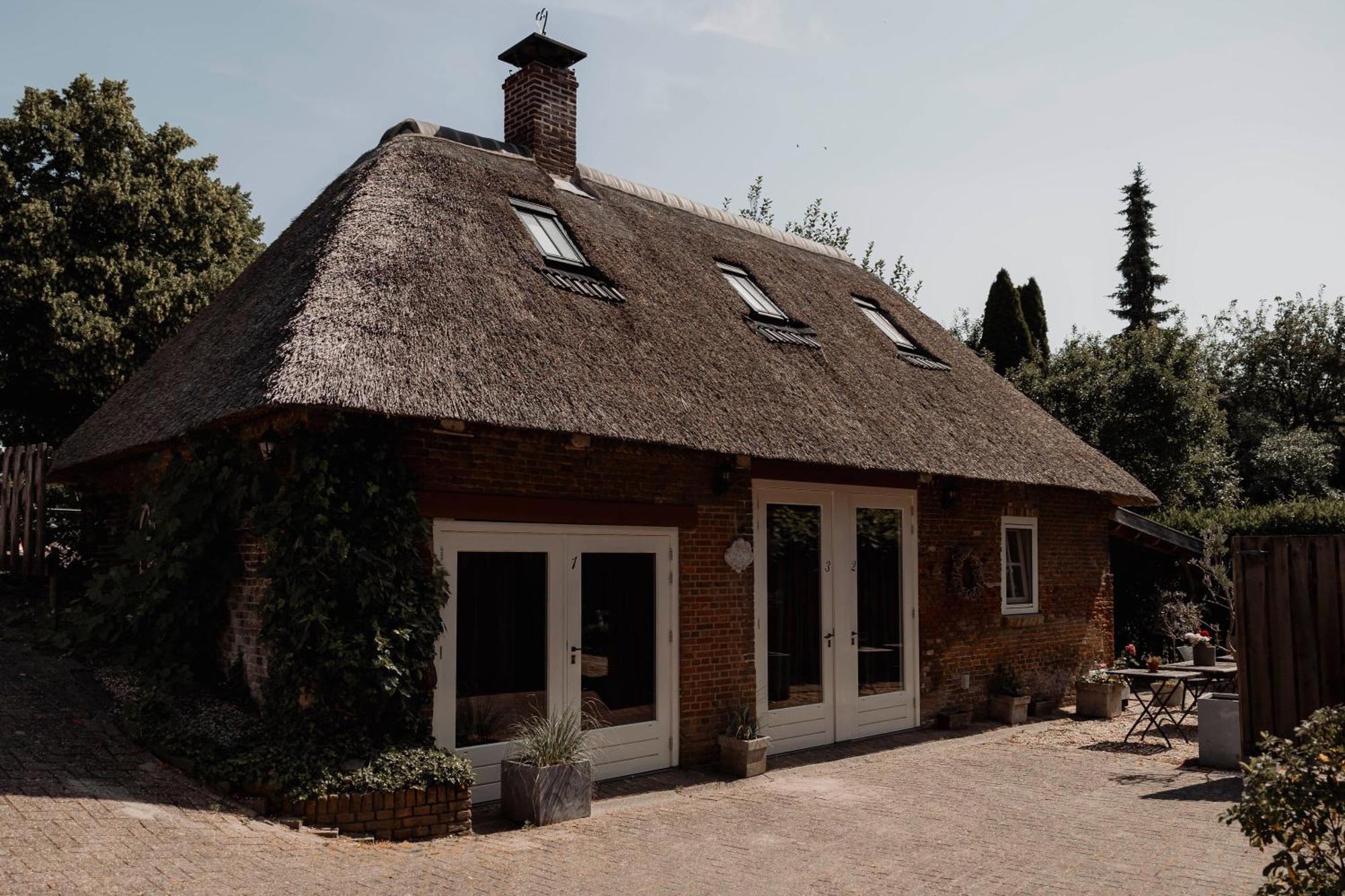 Het Hart Van Alem Bed & Breakfast Bagian luar foto