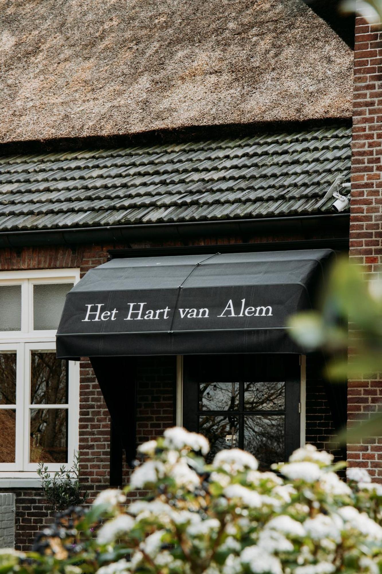 Het Hart Van Alem Bed & Breakfast Bagian luar foto